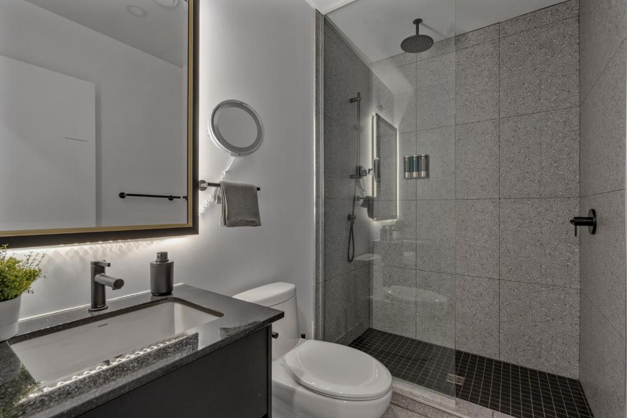 Initial - Suite Nouveau Monde - Centre-Ville De Quebec Buitenkant foto